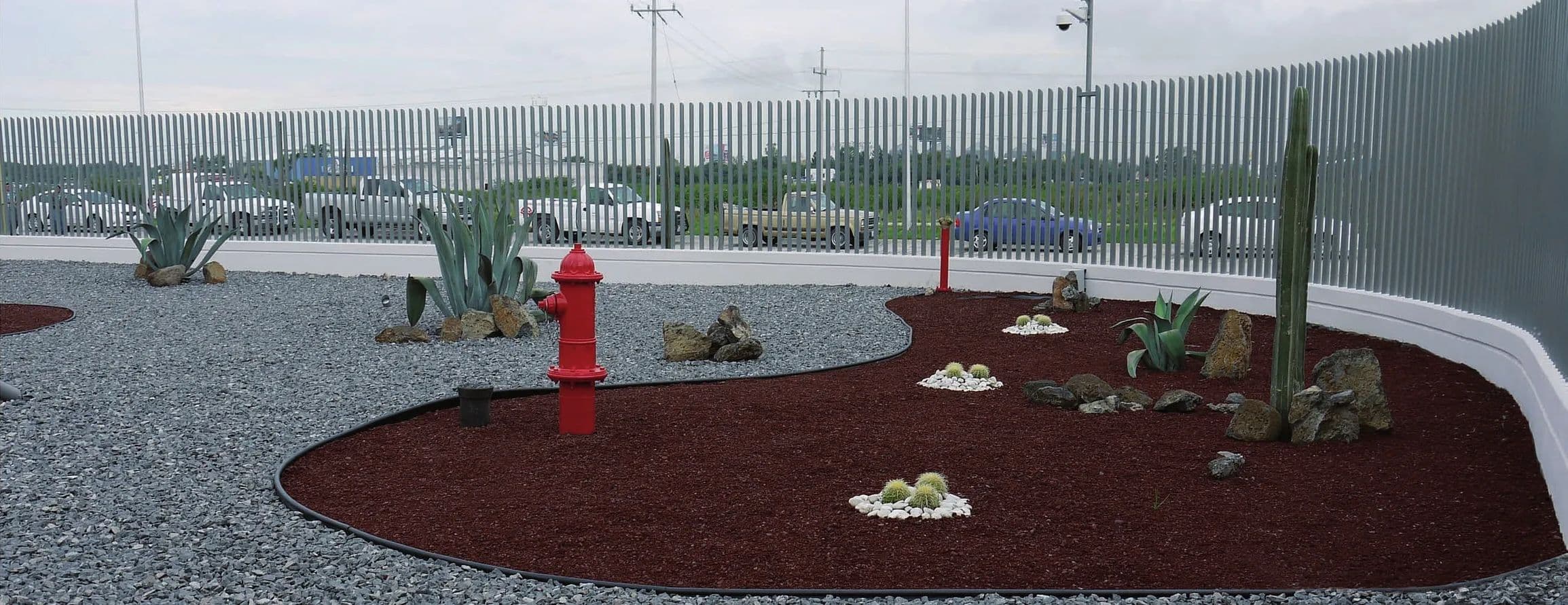 Outdoor Fencing